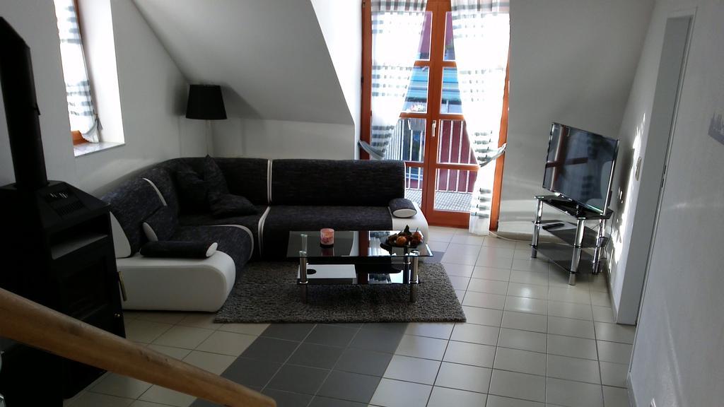 Ferienwohnung Holtenau アルテンホルツ 部屋 写真
